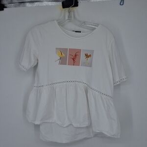 Zara White Short Sleeve Tee with Graphic Design